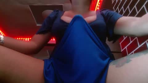  i am trixie im Your Selfsucking Mistress  online show from 15, 12, 2024