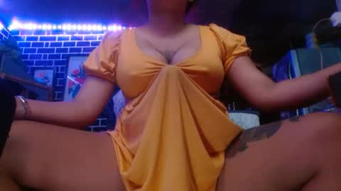  i am trixie im Your Selfsucking Mistress  online show from 12, 9, 2025