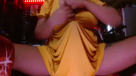  i am trixie im Your Selfsucking Mistress  online show from 15, 11, 2025