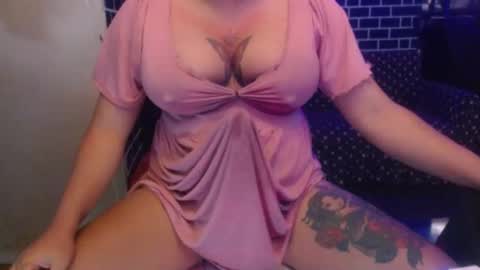  i am trixie im Your Selfsucking Mistress  online show from 14, 1, 2026