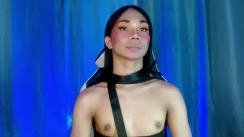 Snapshot of 18_nicole chatting on 2, 12, 2024 barbie online show from 2, 12, 2024