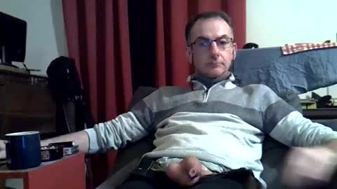 Snapshot of 18remy45 chatting on 2, 12, 2025 18remy45 online show from 2, 12, 2025