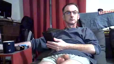 Snapshot of 18remy45 chatting on 19, 12, 2025 18remy45 online show from 19, 12, 2025