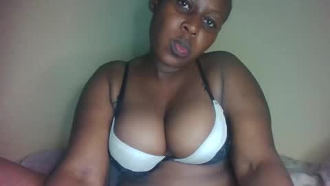 Snapshot of 1_sexybaby chatting on 27, 9, 2025 1_sexybaby online show from 27, 9, 2025