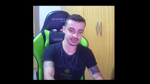 Snapshot of 1good_vibes1 chatting on 12, 10, 2025 1good_vibes1 online show from 12, 10, 2025