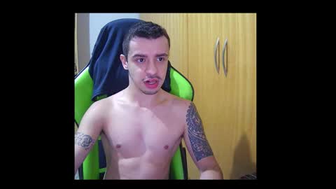 Snapshot of 1good_vibes1 chatting on 5, 11, 2025 1good_vibes1 online show from 5, 11, 2025