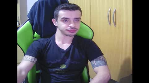 Snapshot of 1good_vibes1 chatting on 6, 11, 2025 1good_vibes1 online show from 6, 11, 2025