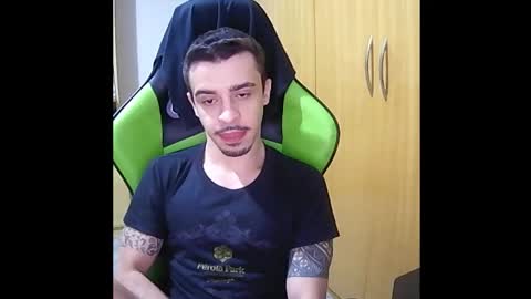 Snapshot of 1good_vibes1 chatting on 13, 11, 2025 1good_vibes1 online show from 13, 11, 2025