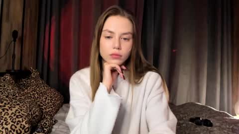 Lily 3 online show from 28, 2, 2025