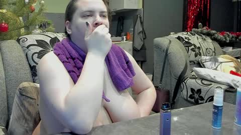 1LINDSEY1 online show from 11, 1, 2025