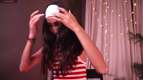 Snapshot of 1reisatumi chatting on 14, 11, 2025 Rei online show from 14, 11, 2025