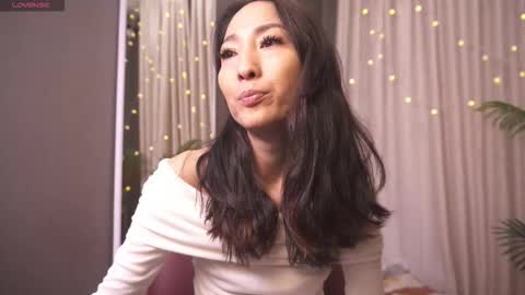 Snapshot of 1reisatumi chatting on 16, 12, 2025 Rei online show from 16, 12, 2025