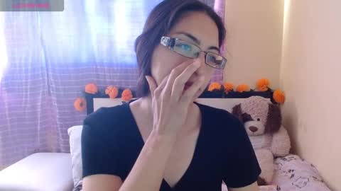 Snapshot of 1sasha_grey__1 chatting on 18, 11, 2025 paola online show from 18, 11, 2025