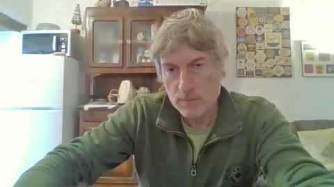 22esserre online show from 22, 10, 2025