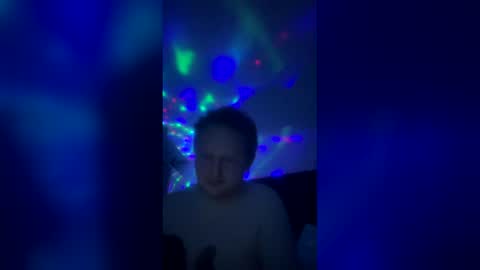 Snapshot of 2924larry chatting on 4, 4, 2026 2924larry online show from 4, 4, 2026