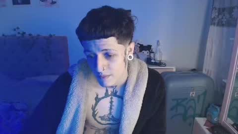 Snapshot of 2cb0y chatting on 13, 9, 2025 BAD online show from 13, 9, 2025