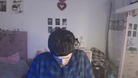 Snapshot of 2cb0y chatting on 20, 9, 2025 BAD online show from 20, 9, 2025