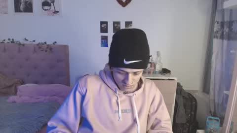 Snapshot of 2cb0y chatting on 13, 10, 2025 BAD online show from 13, 10, 2025