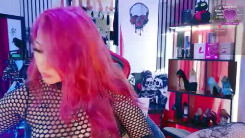 Snapshot of 2diamond_eyes chatting on 20, 3, 2026 Arianna online show from 20, 3, 2026