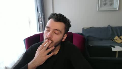 Snapshot of 2handsomeman chatting on 19, 2, 2026 Berk online show from 19, 2, 2026