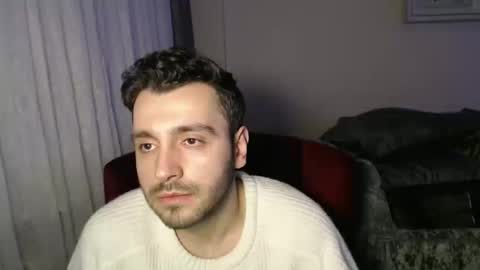 Snapshot of 2handsomeman chatting on 25, 2, 2026 Berk online show from 25, 2, 2026