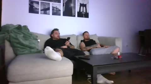 2hotdudes13 online show from 19, 12, 2025