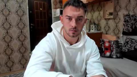2sexymuscles online show from 2, 10, 2025