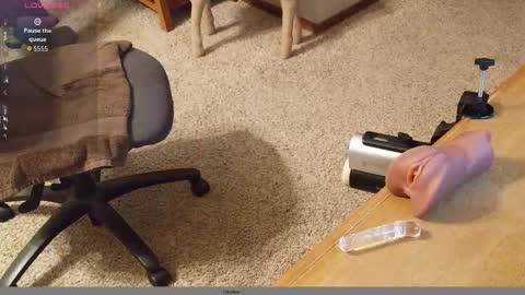 2tiredoftoys online show from 22, 11, 2025