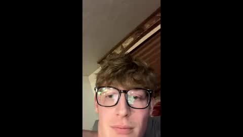 Snapshot of 2whitehill chatting on 23, 11, 2025 Biracial lovers online show from 23, 11, 2025