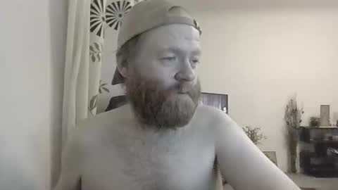 33UK online show from 30, 10, 2025