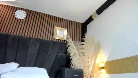 3X NAXAA online show from 22, 2, 2026