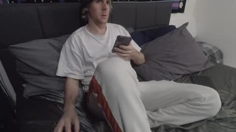 Snapshot of 420cumharder chatting on 4, 2, 2025 fun dude online show from 4, 2, 2025