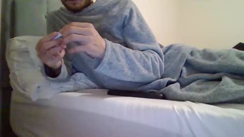 Snapshot of 420feetloverr420 chatting on 12, 10, 2025 420feetloverr420 online show from 12, 10, 2025