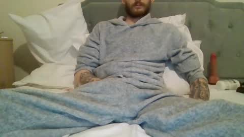 420feetloverr420 online show from 5, 3, 2026