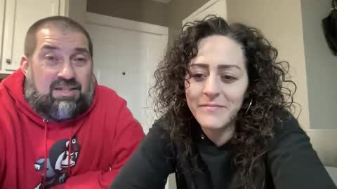 Snapshot of 420kc_couple chatting on 9, 4, 2026 KC420Couple online show from 9, 4, 2026