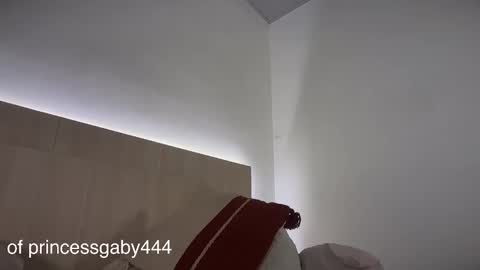 Snapshot of 4444ngel chatting on 10, 10, 2025 Gabriela online show from 10, 10, 2025