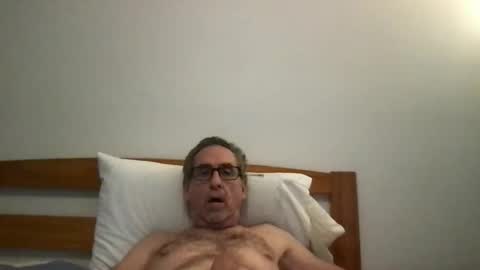 Snapshot of 4pleigh4u chatting on 14, 11, 2025 4pleigh4u online show from 14, 11, 2025