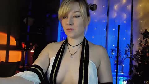 Snapshot of 5_in_one chatting on 29, 12, 2024 Sunshine online show from 29, 12, 2024