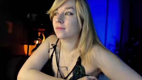 Snapshot of 5_in_one chatting on 3, 2, 2025 Sunshine online show from 3, 2, 2025