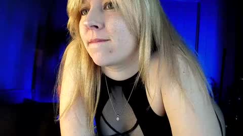 Snapshot of 5_in_one chatting on 8, 2, 2025 Sunshine online show from 8, 2, 2025