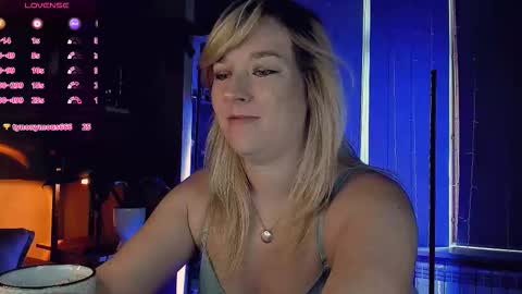 Snapshot of 5_in_one chatting on 30, 9, 2025 Sunshine online show from 30, 9, 2025