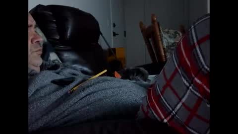 Snapshot of 66bear chatting on 12, 10, 2025 66bear online show from 12, 10, 2025