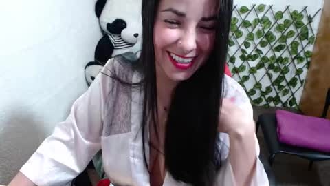Snapshot of 69_tania_santos chatting on 12, 3, 2025 69 tania santos online show from 12, 3, 2025