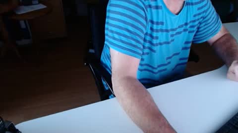 Snapshot of 69pifpaf chatting on 28, 10, 2025 69pifpaf online show from 28, 10, 2025