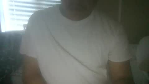 Snapshot of 6inchdog311997 chatting on 15, 10, 2025 Tristan online show from 15, 10, 2025