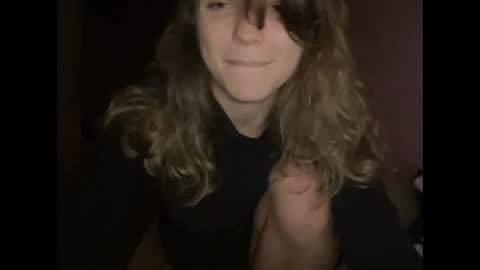 Snapshot of 75sowet018 chatting on 10, 10, 2025 75sowet018 online show from 10, 10, 2025