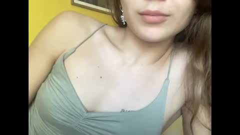 Snapshot of 75sowet018 chatting on 7, 11, 2025 75sowet018 online show from 7, 11, 2025