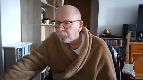 Snapshot of 7thsojourn chatting on 9, 2, 2025  Papi  online show from 9, 2, 2025