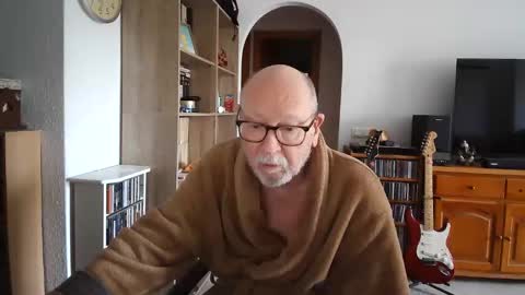 Snapshot of 7thsojourn chatting on 19, 2, 2025  Papi  online show from 19, 2, 2025