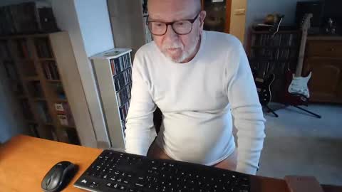 Snapshot of 7thsojourn chatting on 2, 3, 2025  Papi  online show from 2, 3, 2025